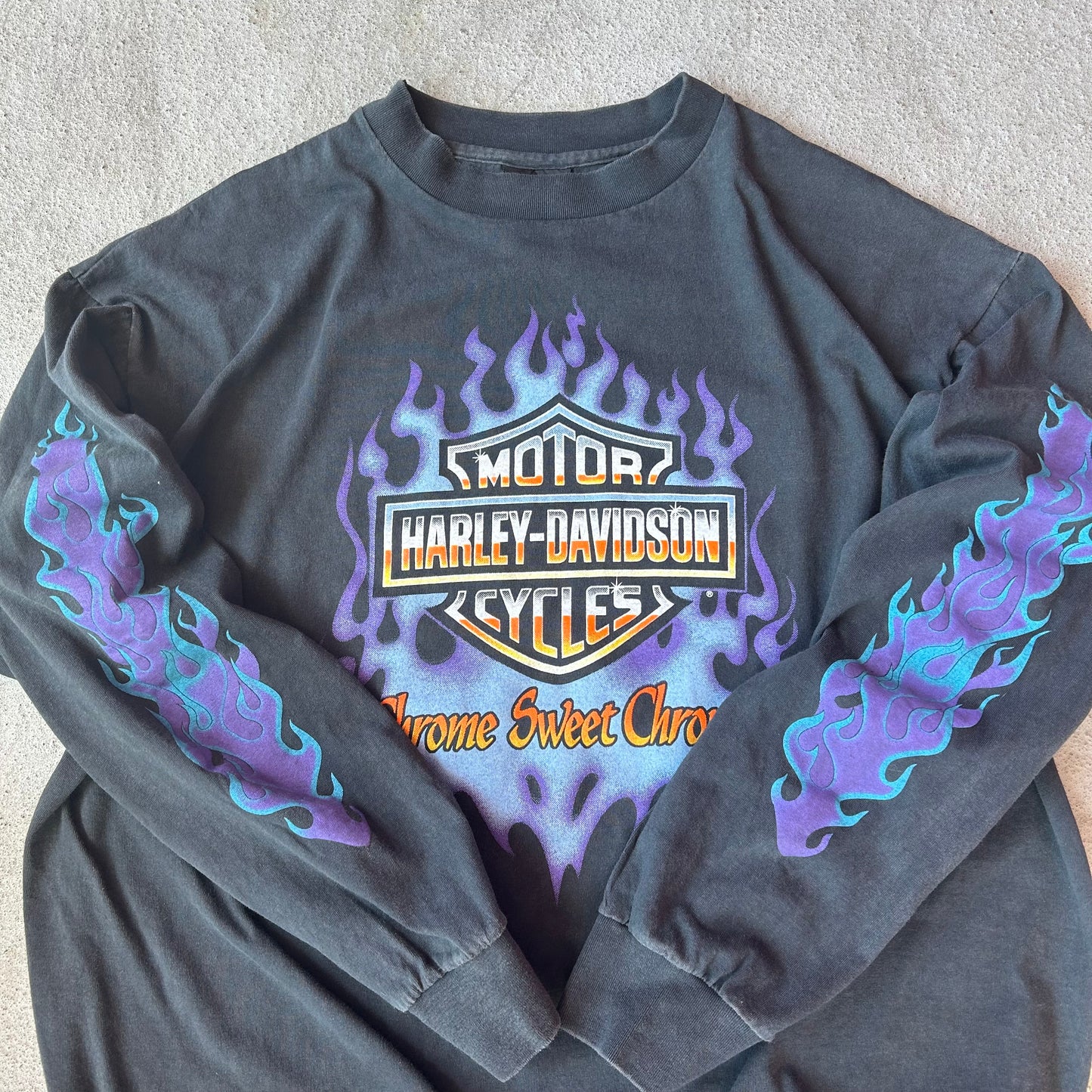 (XL) MODERN* Harley chrome sweet chrome long sleeve tee