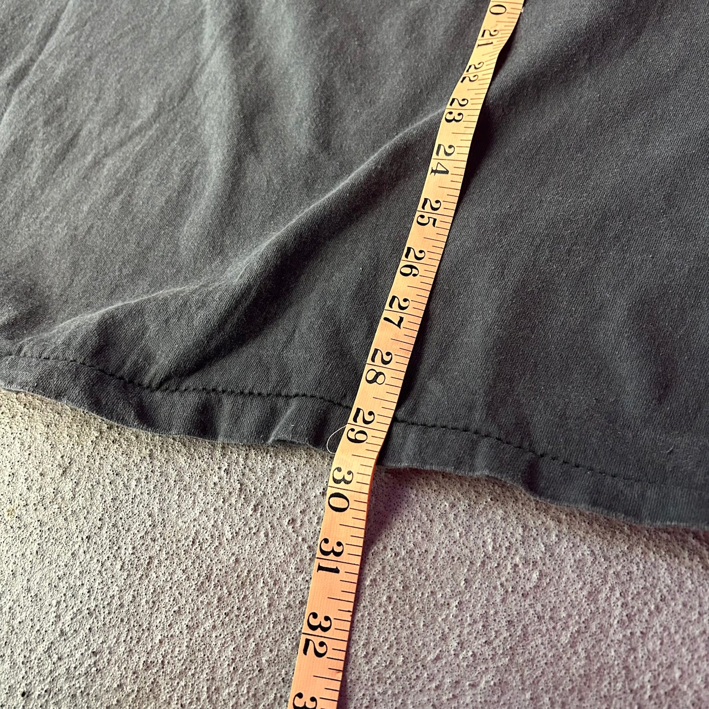 (XL) MODERN Marlboro Cowboy pocket tee