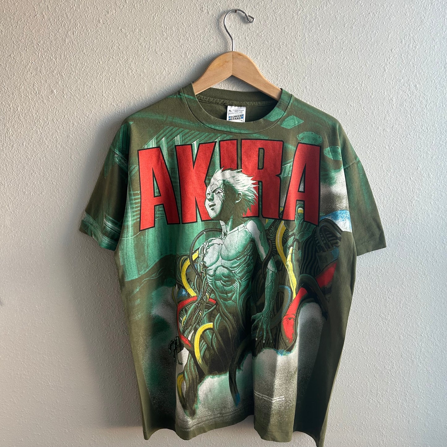 (XL) Akira green AOP reprint screen stars tee shirt