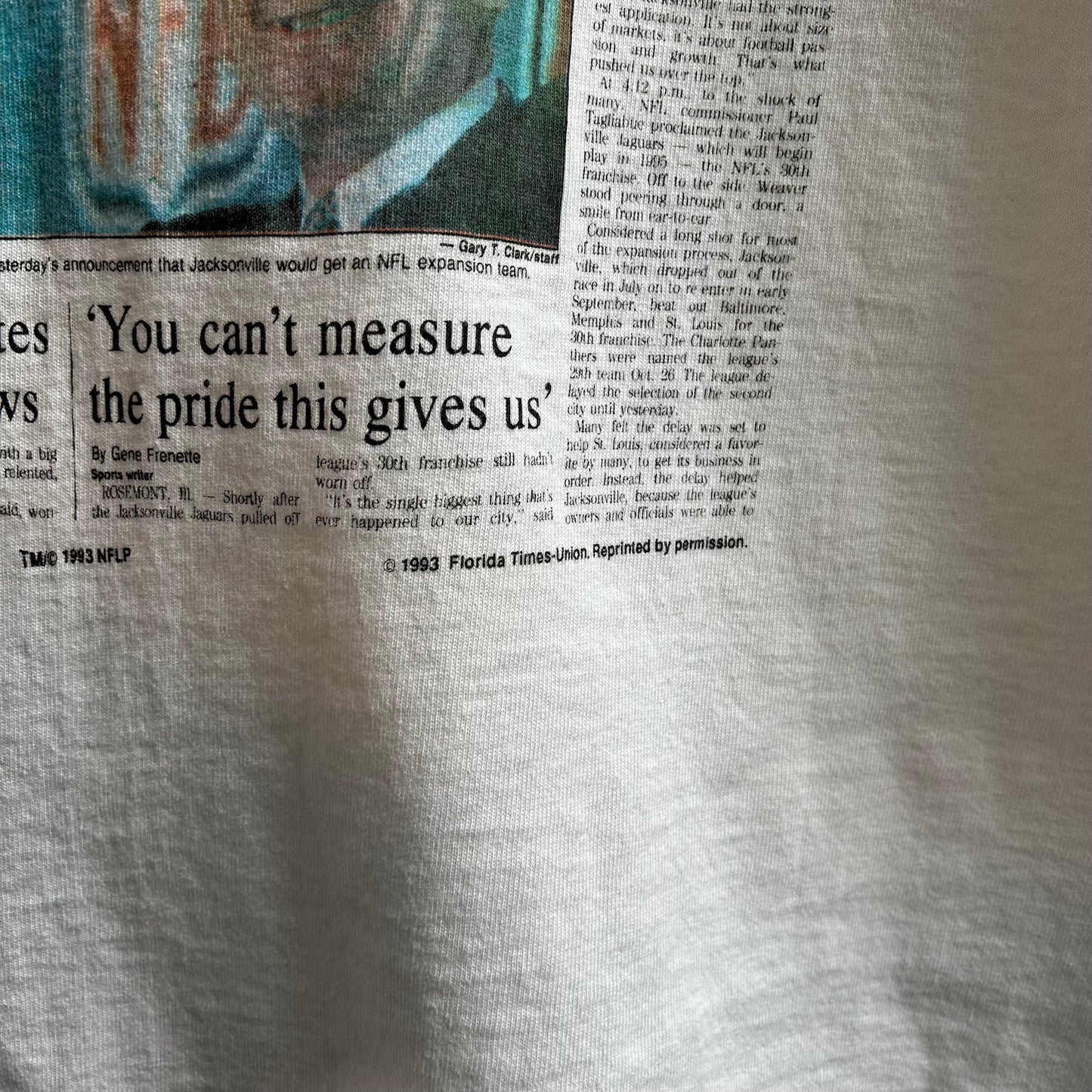 (M) Vintage Jacksonville Jaguars Newspaper YES! Banned logo tee shirt