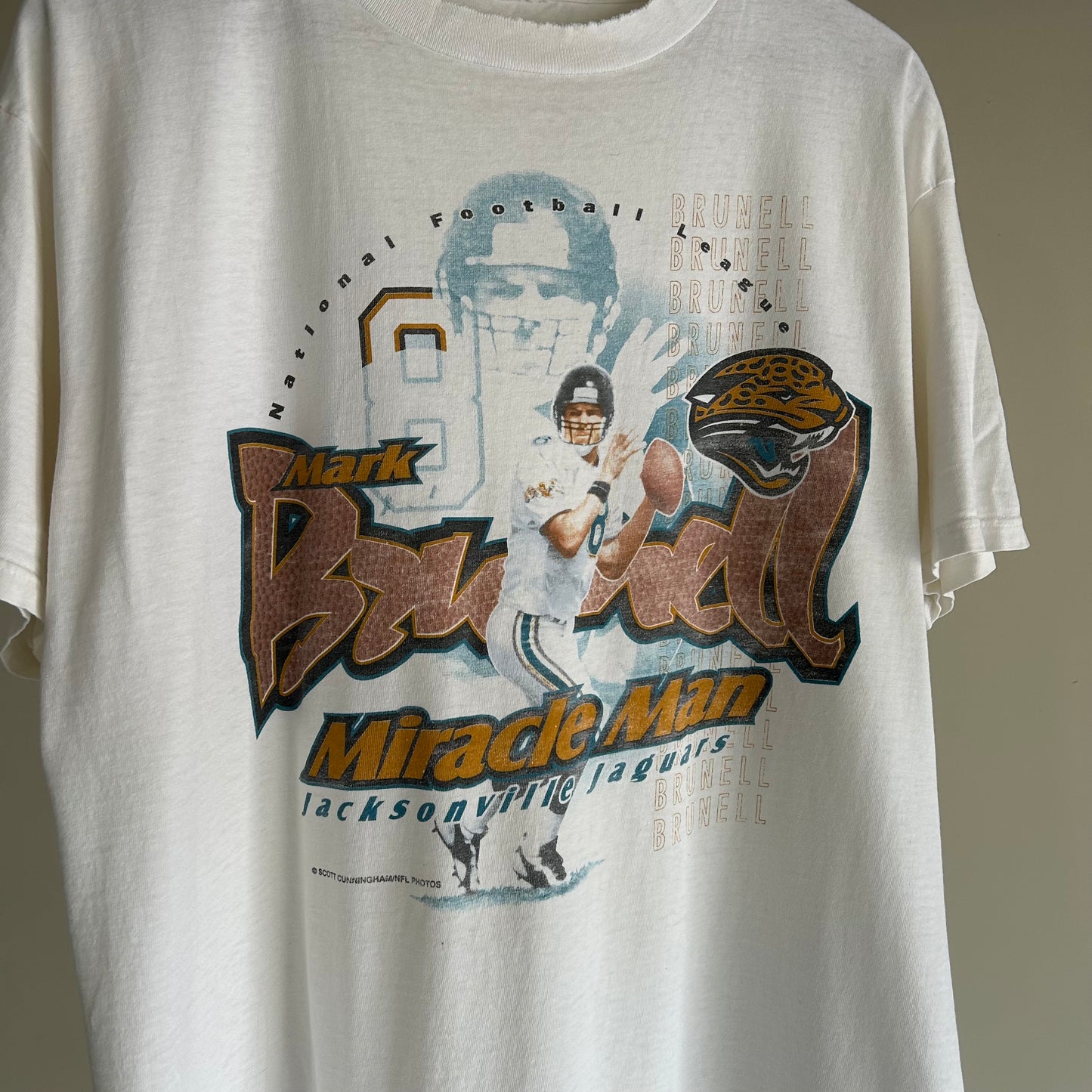 Vintage Jacksonville Jaguars Mark Brunell faded Graphic tee