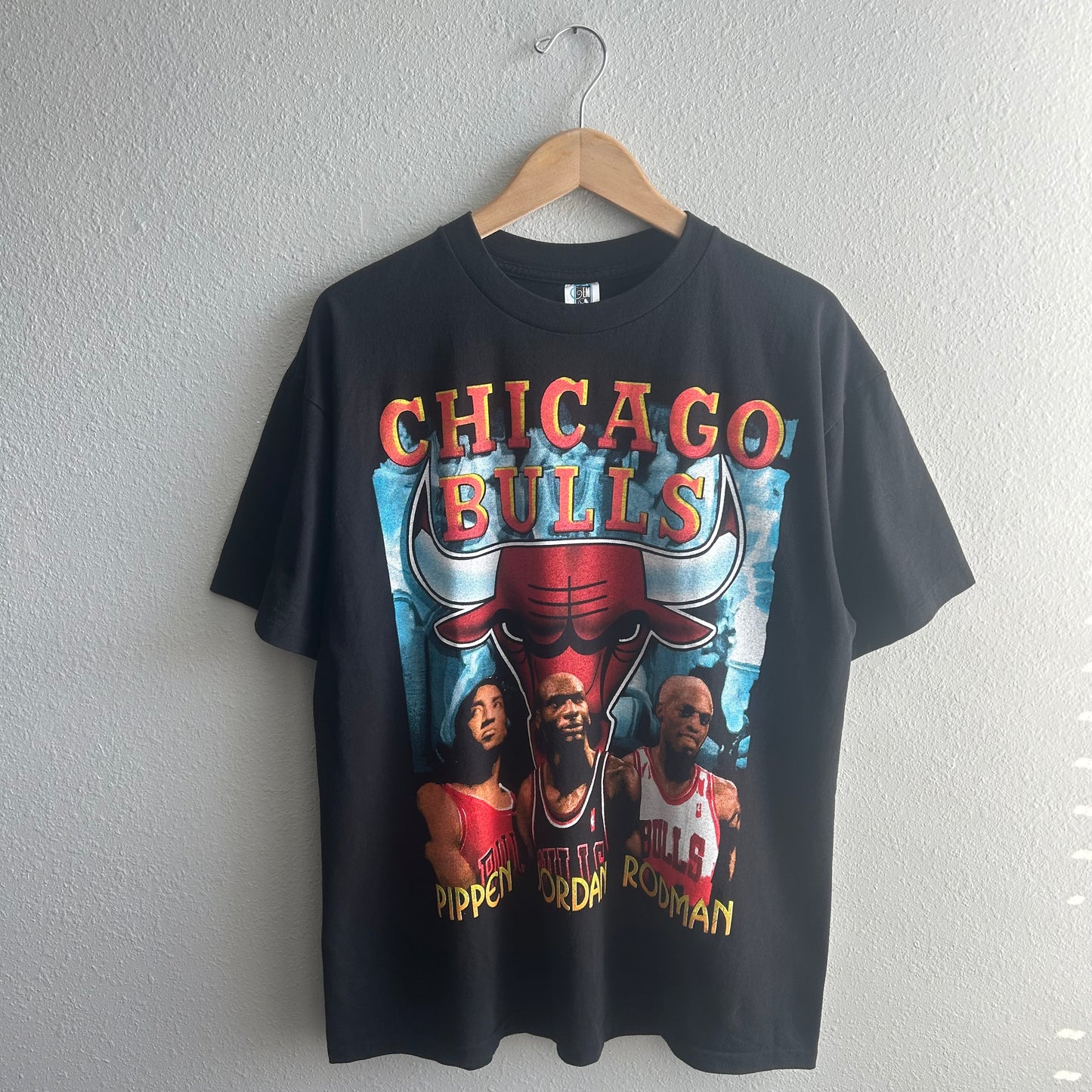 (XL) Chicago bulls reprint rap tee shirt vintage