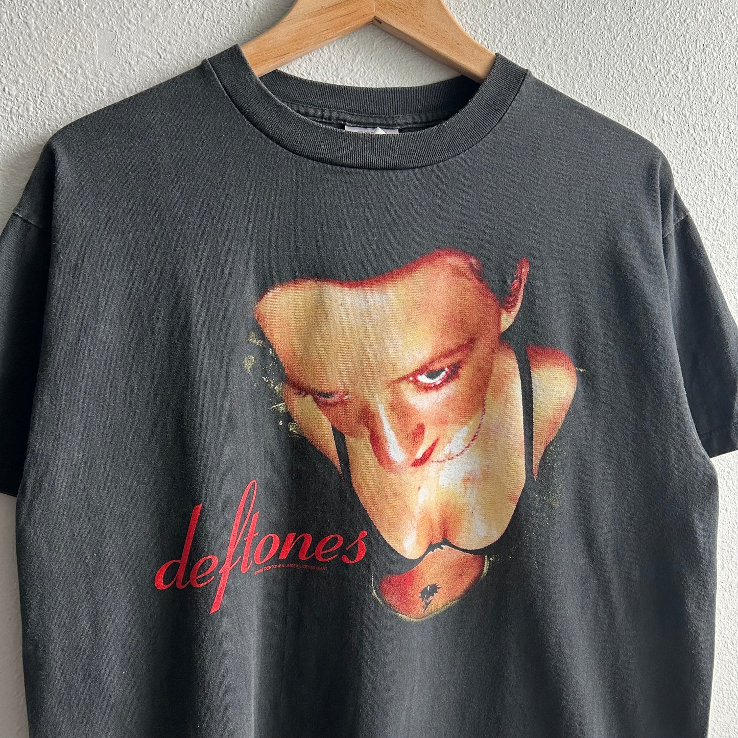 (L) DEFTONES vintage 1997 AROUND THE FUR shirt  Single Stitch MODERN REPRINT tultex Rare XL