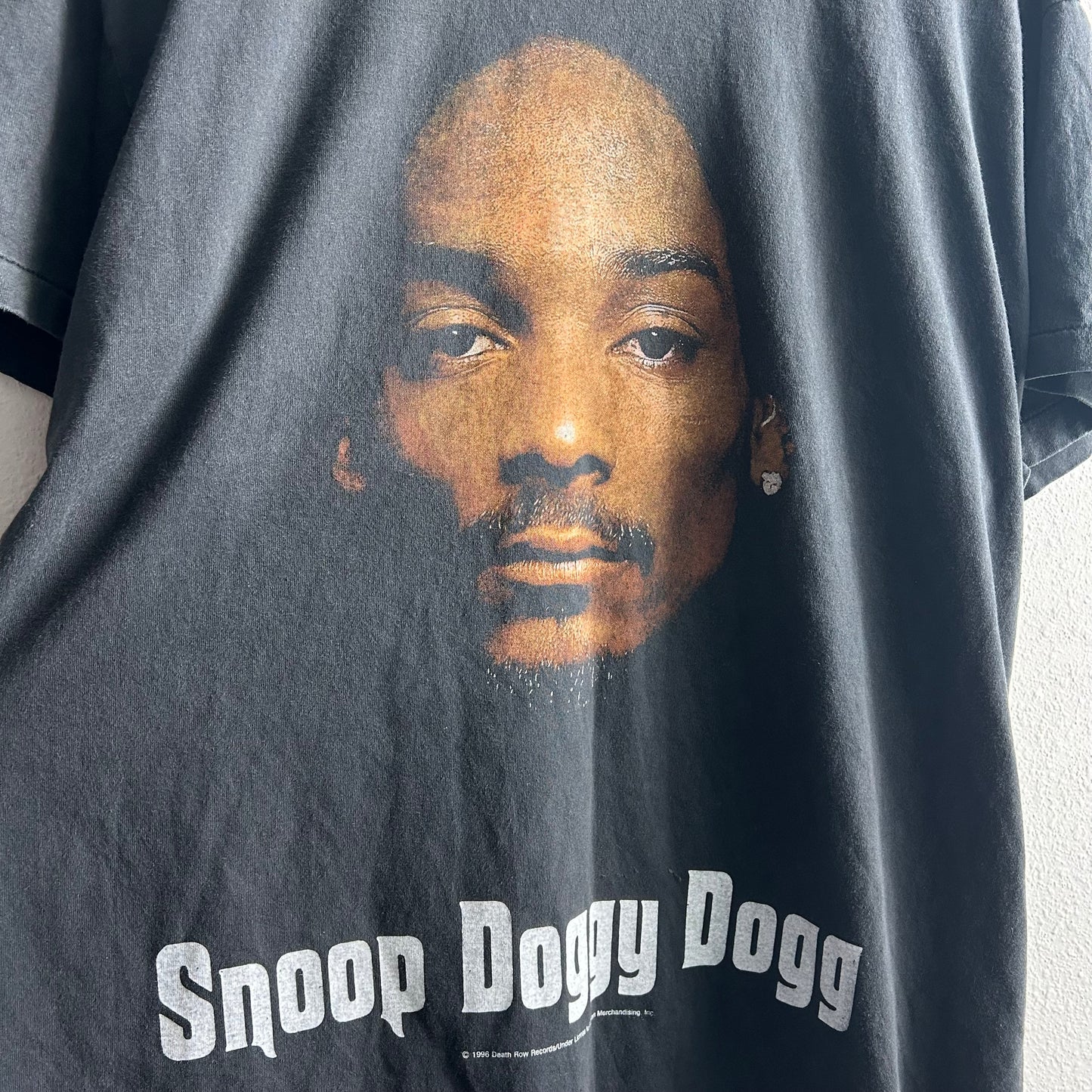 (L & XL) Snoop Dogg Reprint Tha doggfather tee shirt