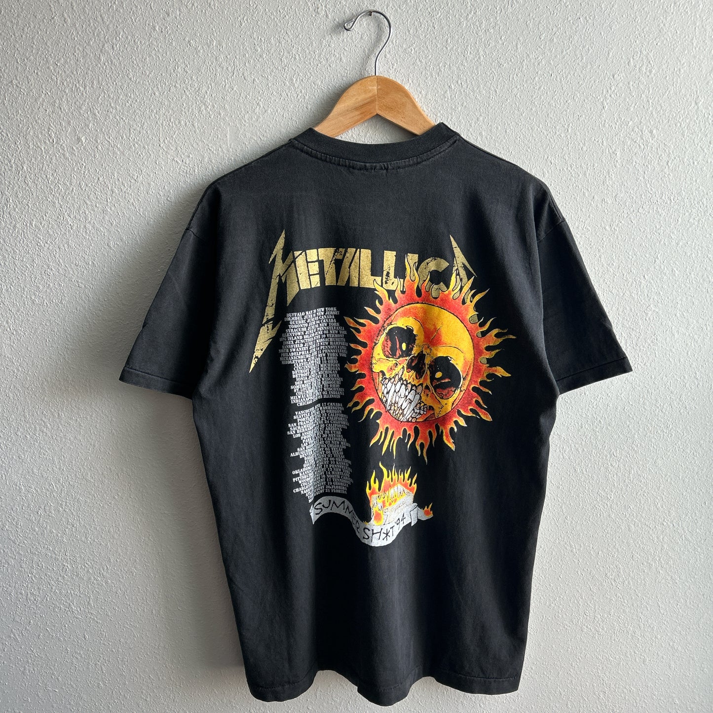 (XL) Metallica Summer Sh*t Tour 1994 Vintage REPRINT T-shirt Metallica Tag faded