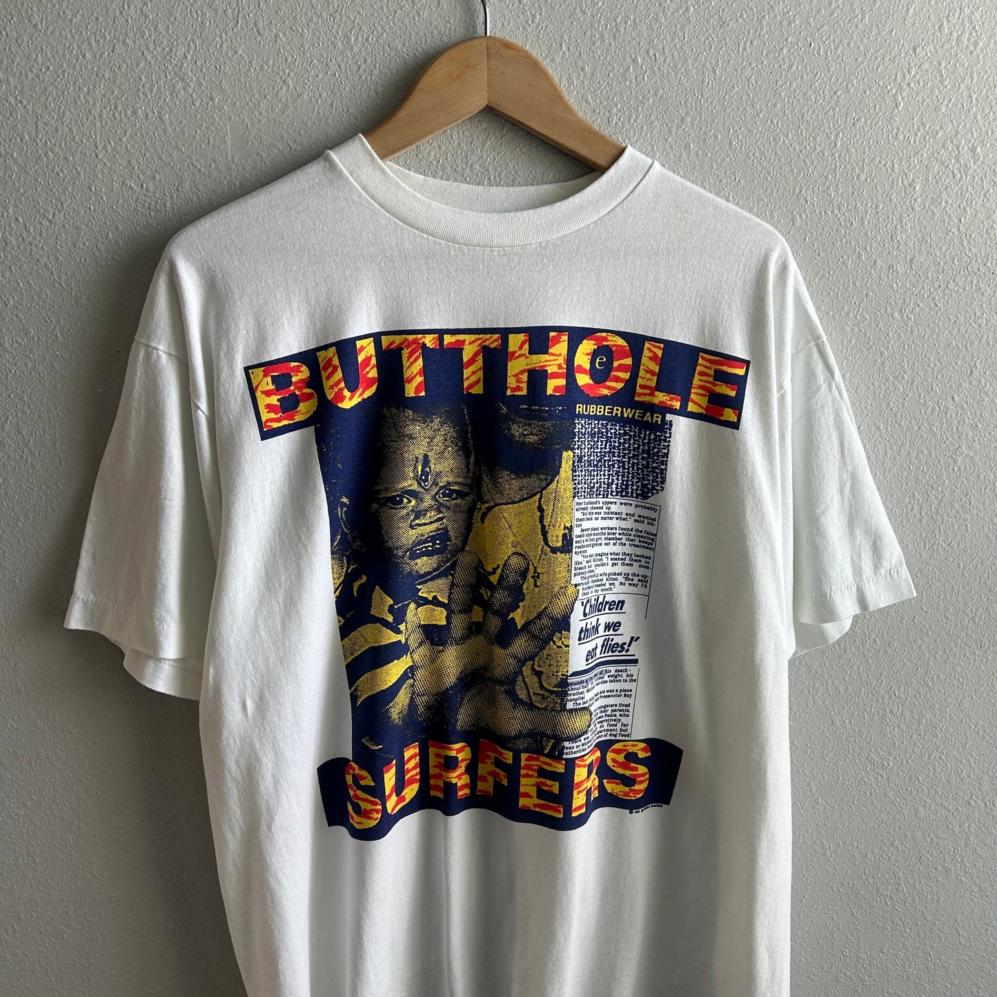 (XL) butthole surfers reprint children think we eat flies tee shirt