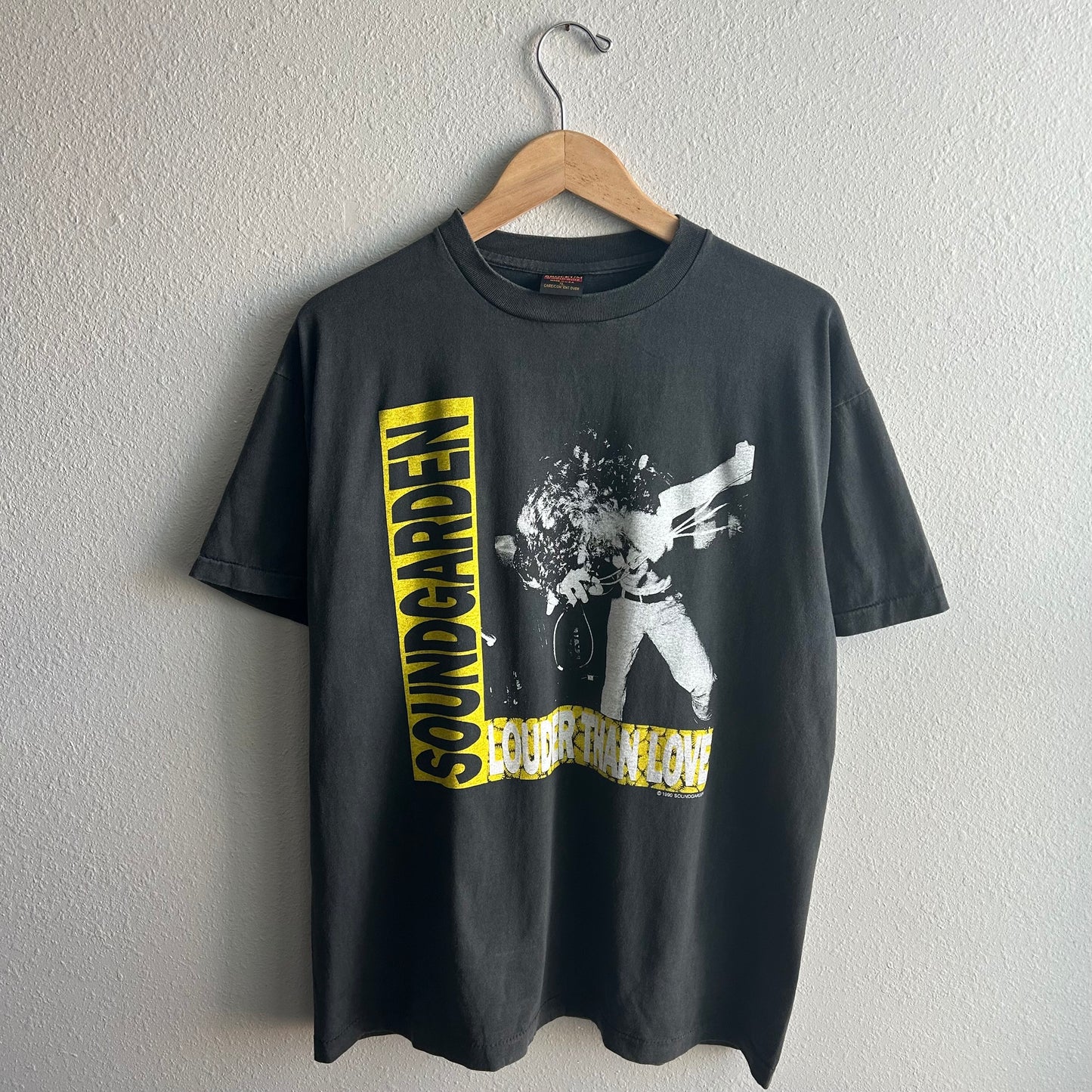 (XL) Soundgarden Reprint louder than faded tee shirt