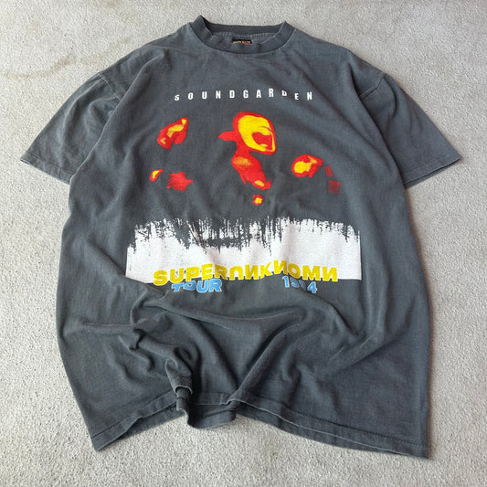 (XL) MODERN soundgarden superunknown tee faded
