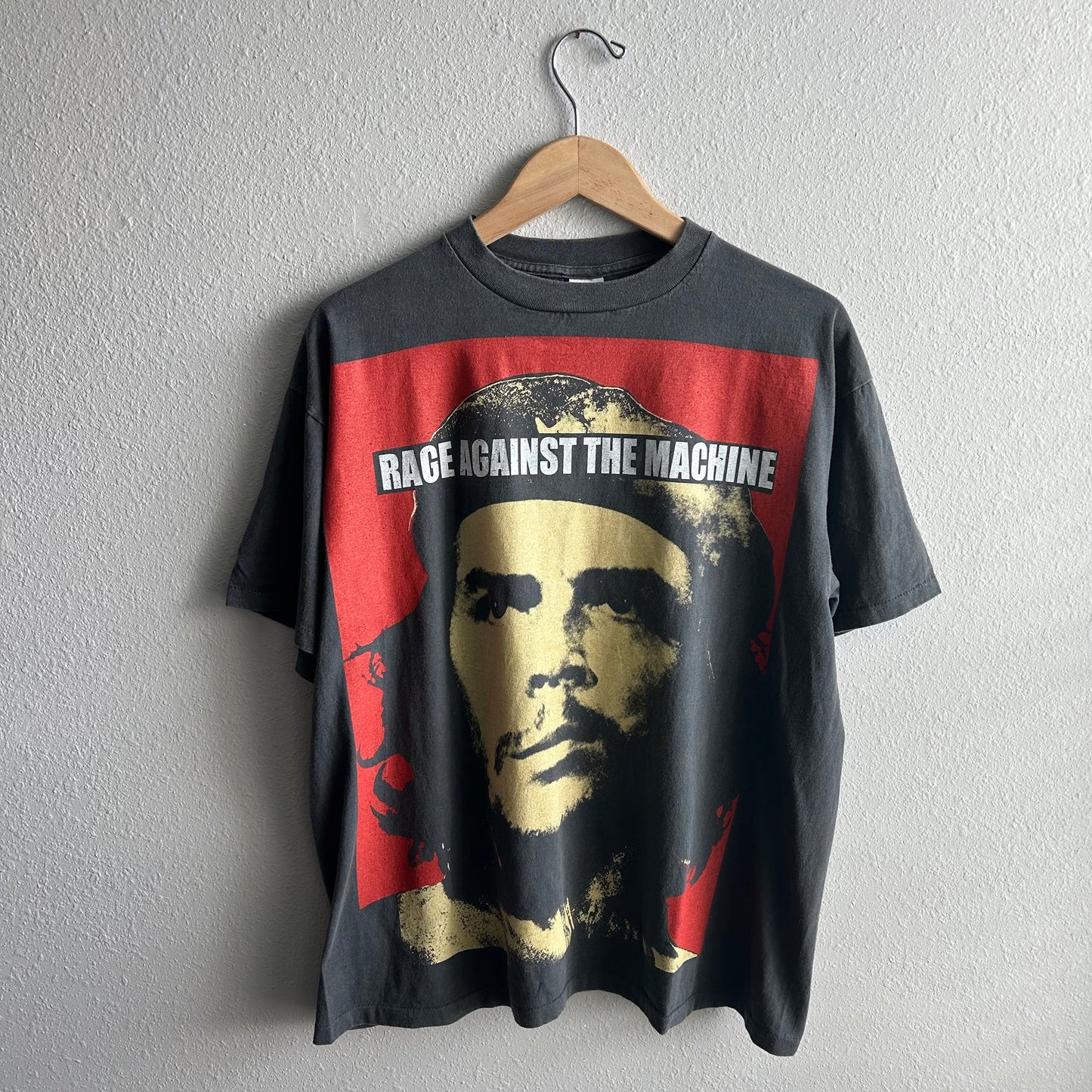 (XL) rage against the machine Che Guevara tee shirt