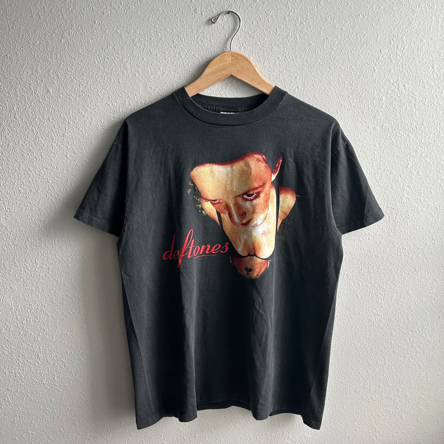 (XL) DEFTONES vintage 1997 AROUND THE FUR shirt  Single Stitch MODERN REPRINT tultex Rare XL