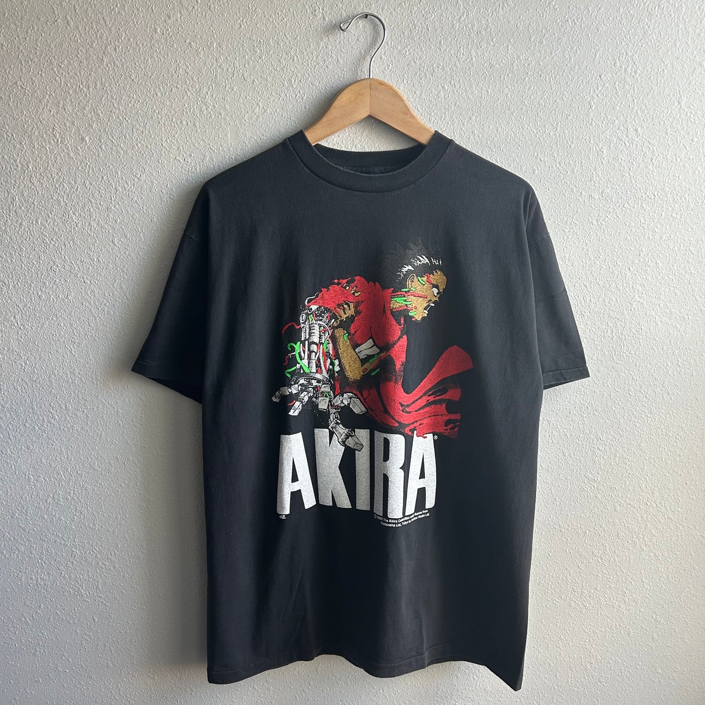 (XL) Akira REPRINT black 1987 screen stars