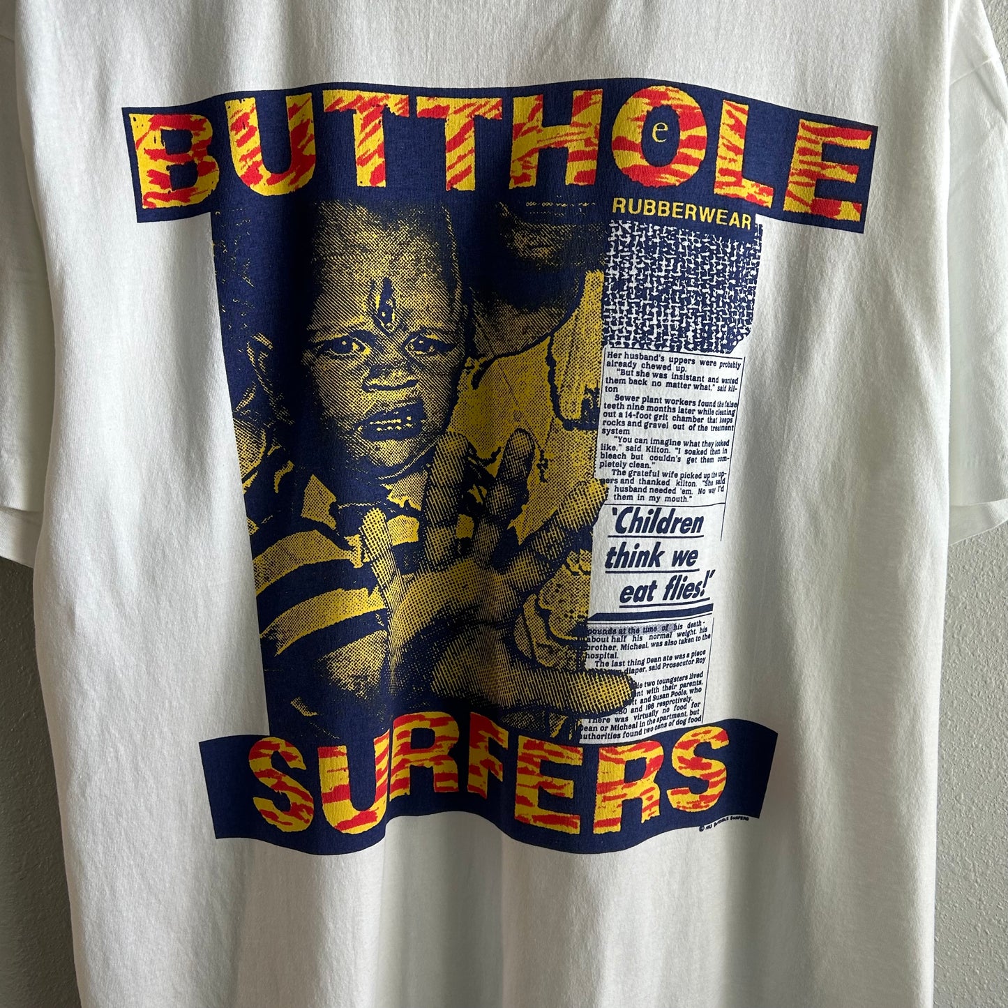 (XL) butthole surfers reprint children think we eat flies tee shirt