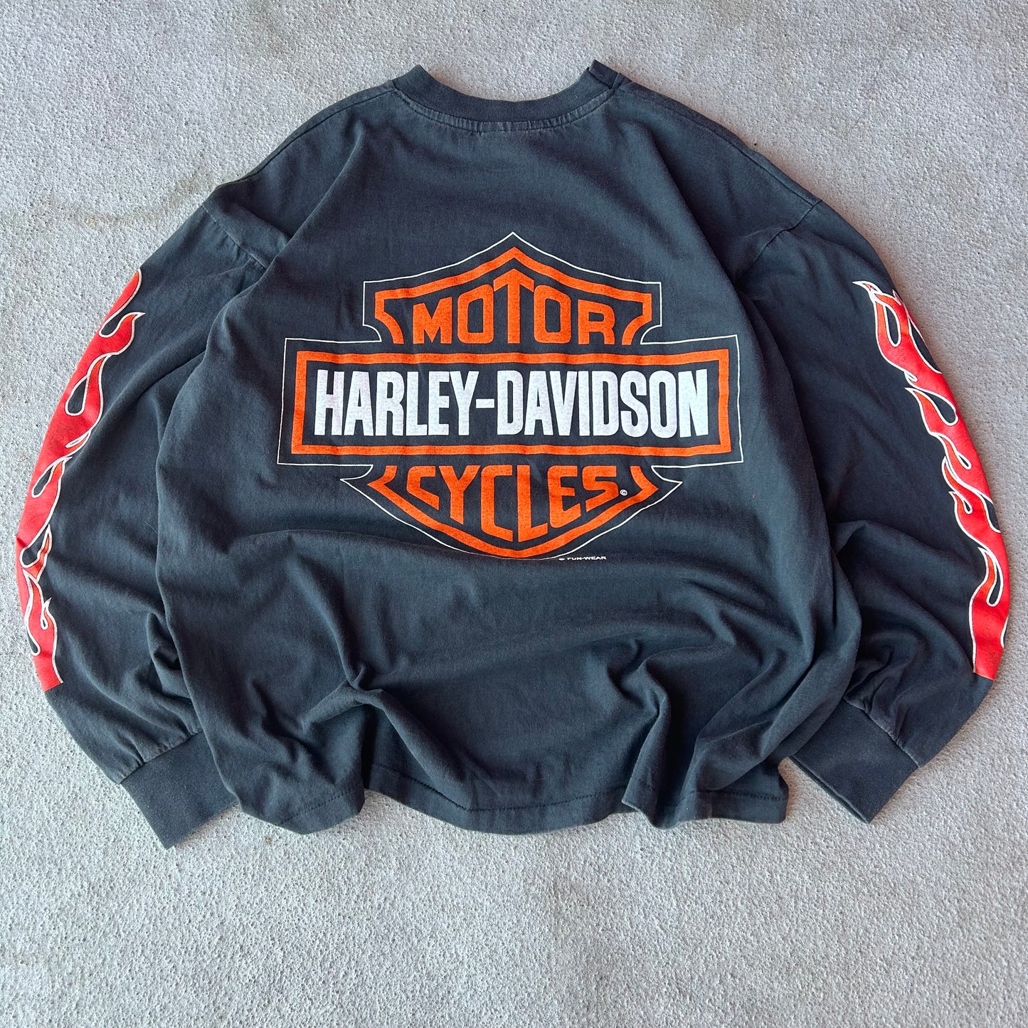 (XL) MODERN* Harley Davidson flame long sleeve