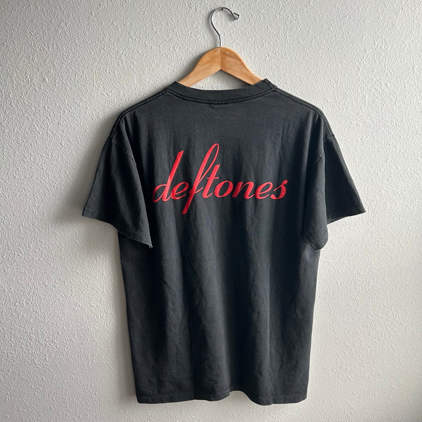 (L) DEFTONES vintage 1997 AROUND THE FUR shirt  Single Stitch MODERN REPRINT tultex Rare XL