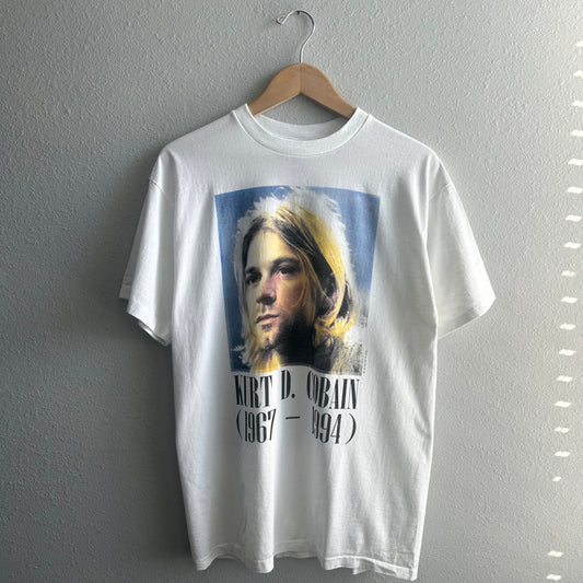 (XL) vintage Kurt Cobain memorial reprint tee shirt